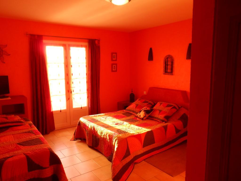 Le Jas Du Gabian Hotel Volonne Екстериор снимка
